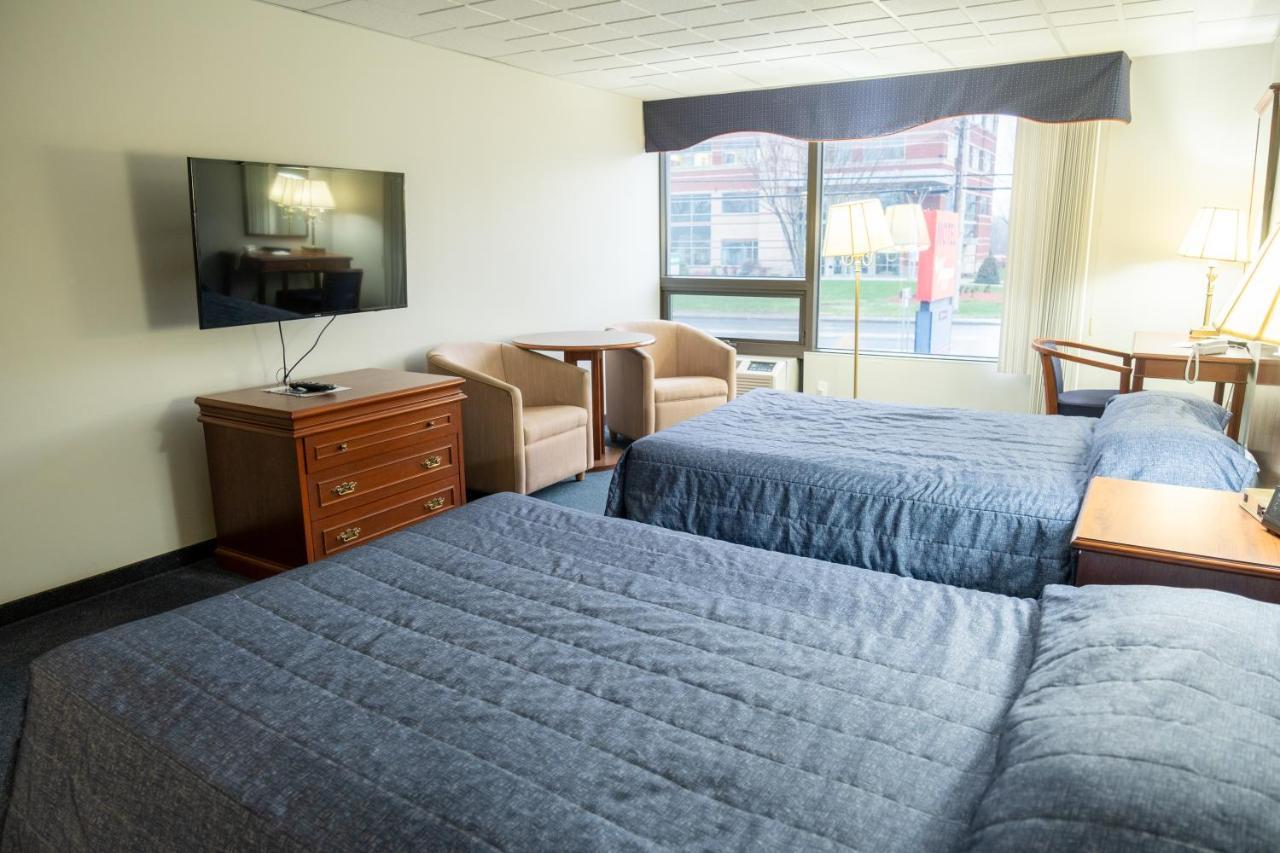 Hotel Motel Le Voyageur Saint-Georges Dış mekan fotoğraf